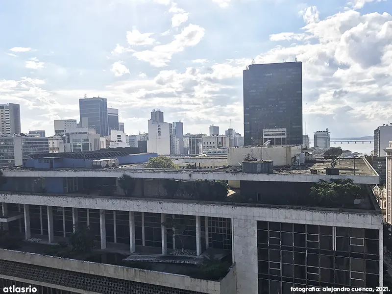 Paisagismo do Edifício do Jockey Clube Brasileiro (Obra de Burle Marx) — foto 1