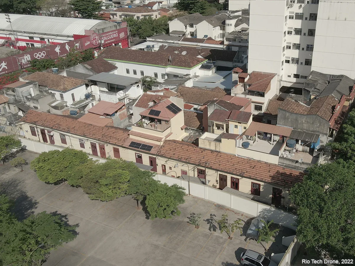 Bem preservado: Conjunto Arq. da Cia de Fiação Confiança: Rua Silva Teles, nº 114-118, 122-126 (lado par) — foto 1