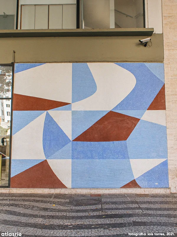 Painéis (2) no térreo do Edifício Banco Boavista (Obra de Paulo Werneck) — foto 1