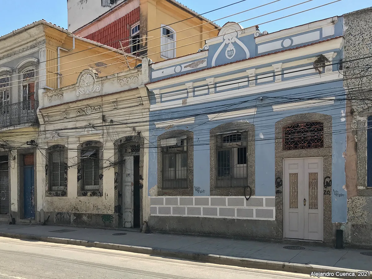 Bem preservado: Rua Barão de São Félix, nº 74-78, 88-92 (lado par) — foto 1