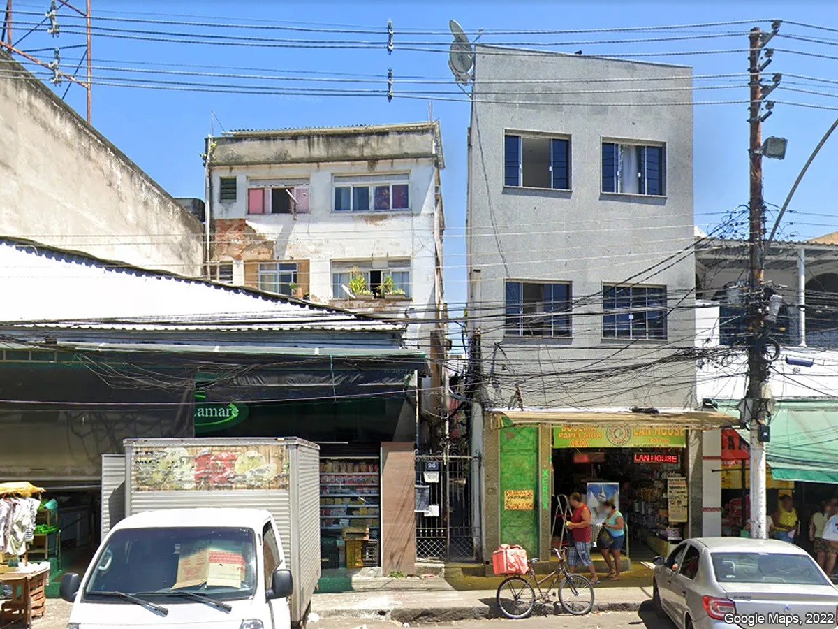 Bem preservado: Rua do Catumbi, nº 96 (Casas 01-18) — foto 2