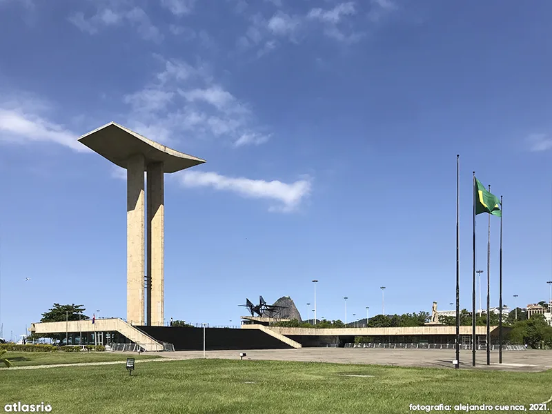 Monumento Nacional aos Mortos na Segunda Guerra Mundial — foto 1