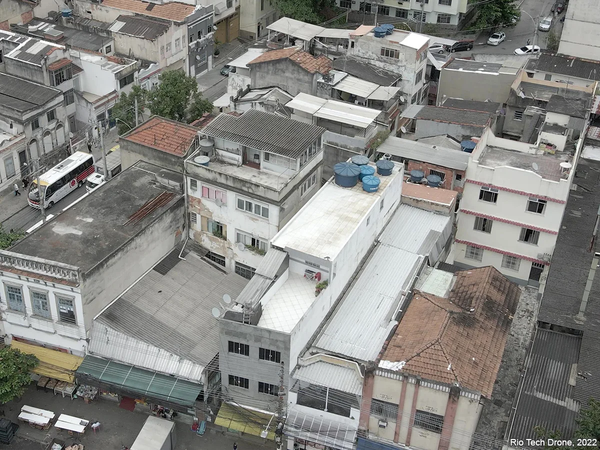 Bem preservado: Rua do Catumbi, nº 96 (Casas 01-18) — foto 1