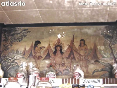 Pinturas (3) de autoria de Amaro Anacleto Gonçalves Ribeiro, localizadas no Bar Tapajós — foto 1