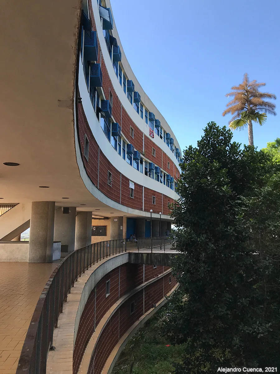 Bem preservado: Conjunto Residencial Prefeito Mendes de Moraes (Pedregulho): Rua Capitão Félix, 50 — foto 1