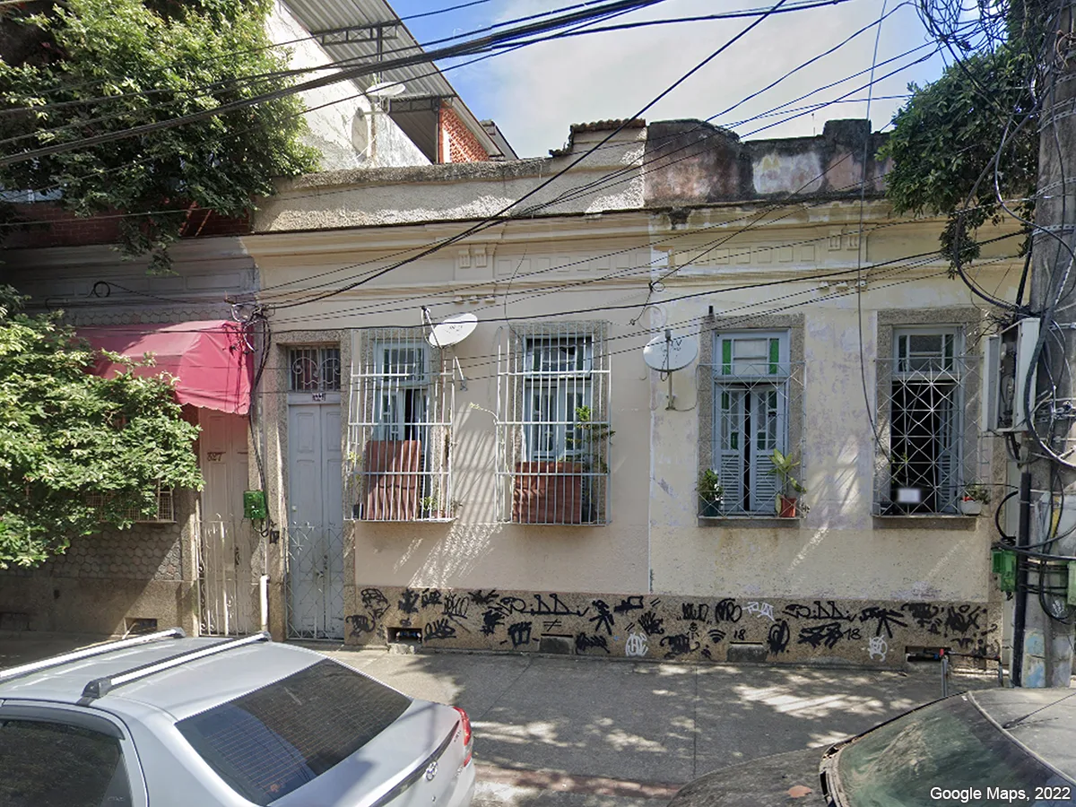 Bem preservado: Rua Senhor de Matosinhos, nº 327/333/339 — foto 1