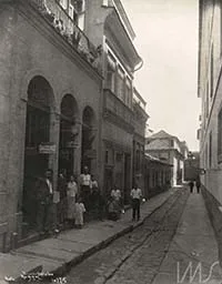 Beco da Batalha 14, 12 e 10 — foto 1