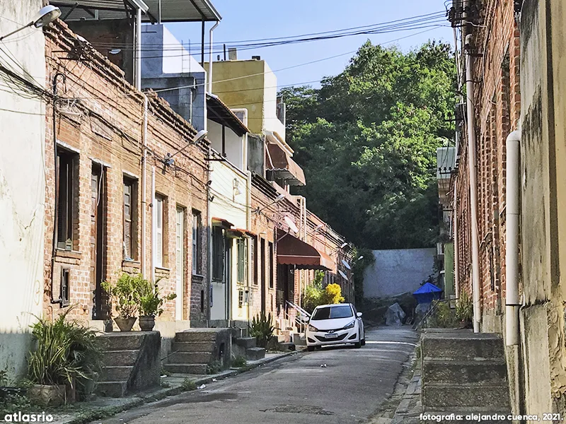 Vila na Rua Marquês de Sapucaí — foto 1